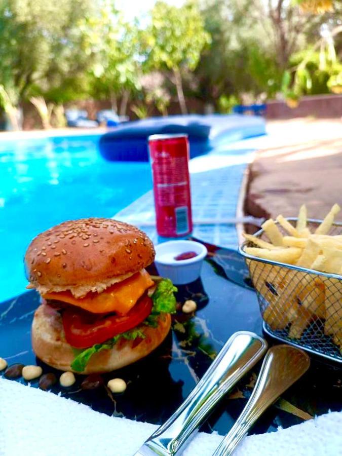 Le Domaine De Carole Marrakech Bed & Breakfast Douar Akkara ภายนอก รูปภาพ