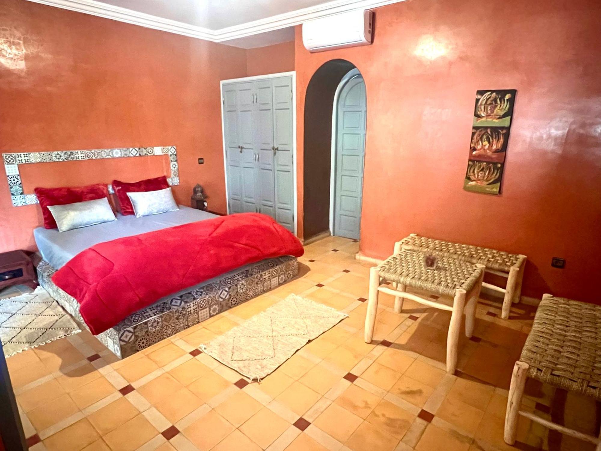 Le Domaine De Carole Marrakech Bed & Breakfast Douar Akkara ภายนอก รูปภาพ